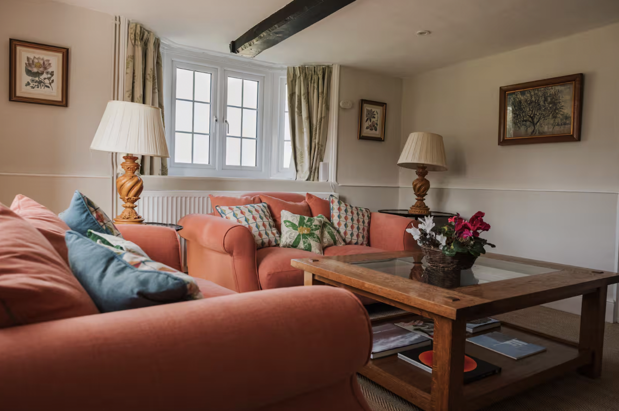 Cosy Cottage near North Wessex Downs - Image 2