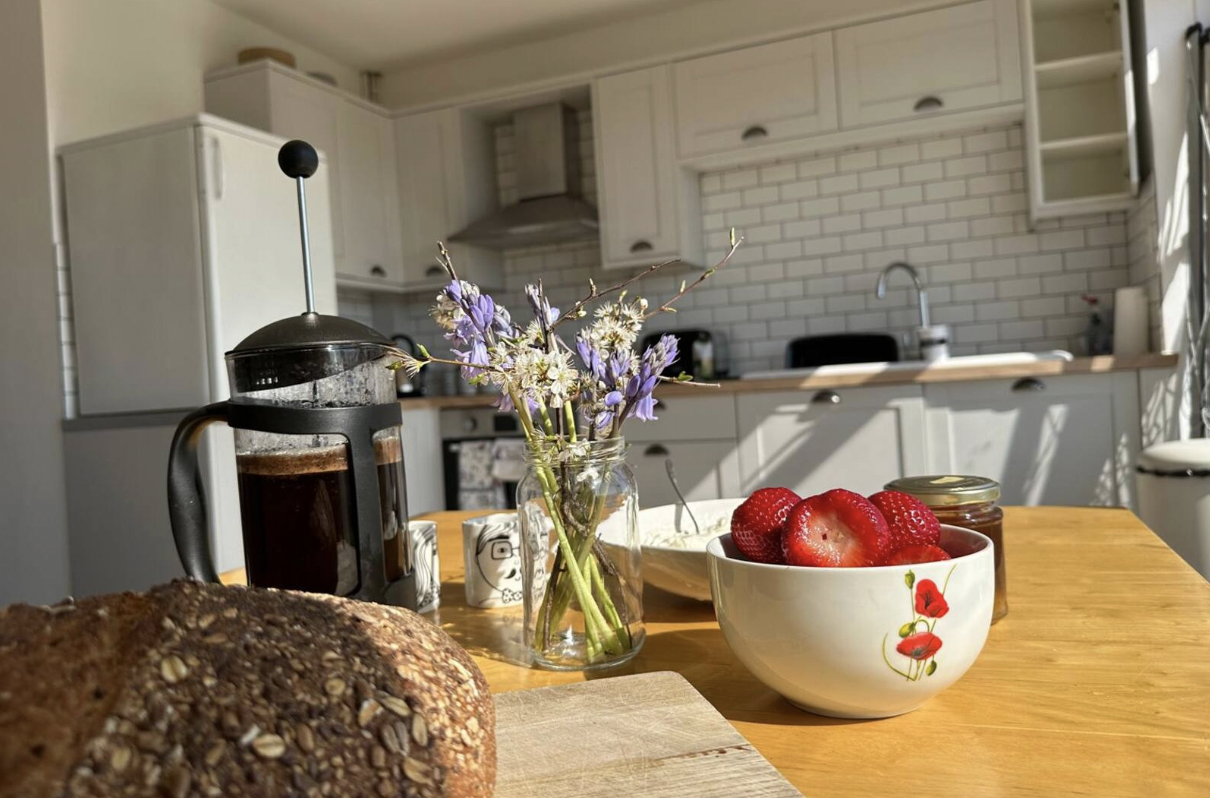 Coastal Getaway, Isle of Wight - Image 2